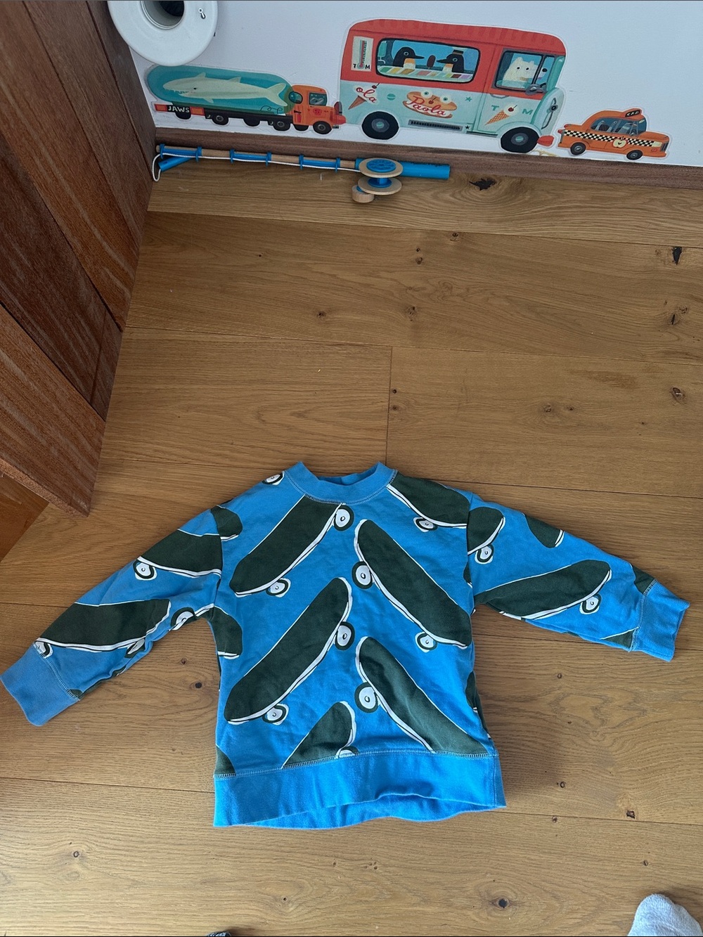 STELLAMCcartney Kids Blue Skateboard Print sweater